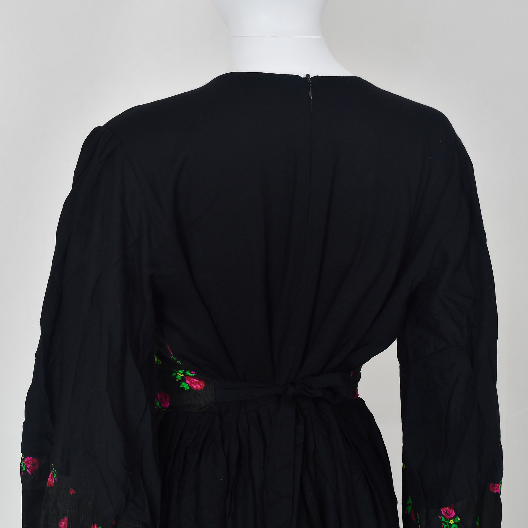 11DBack Top